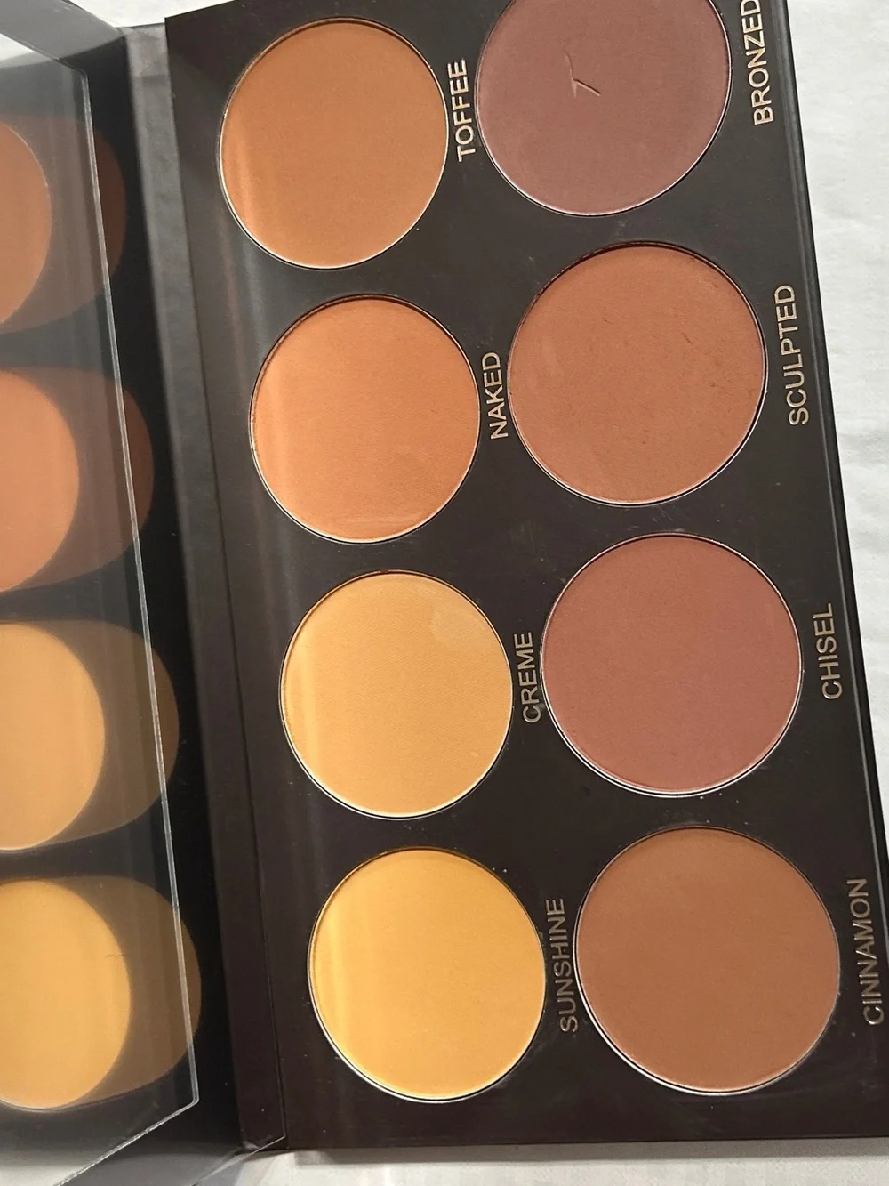 KAB Contour Pallet